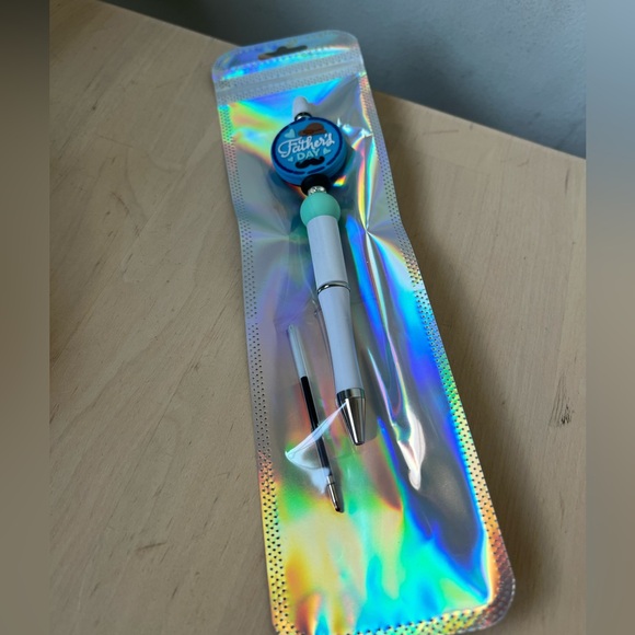 Custom made beaded pen + 1 Refill I Father’s Day Gift - Picture 2 of 2